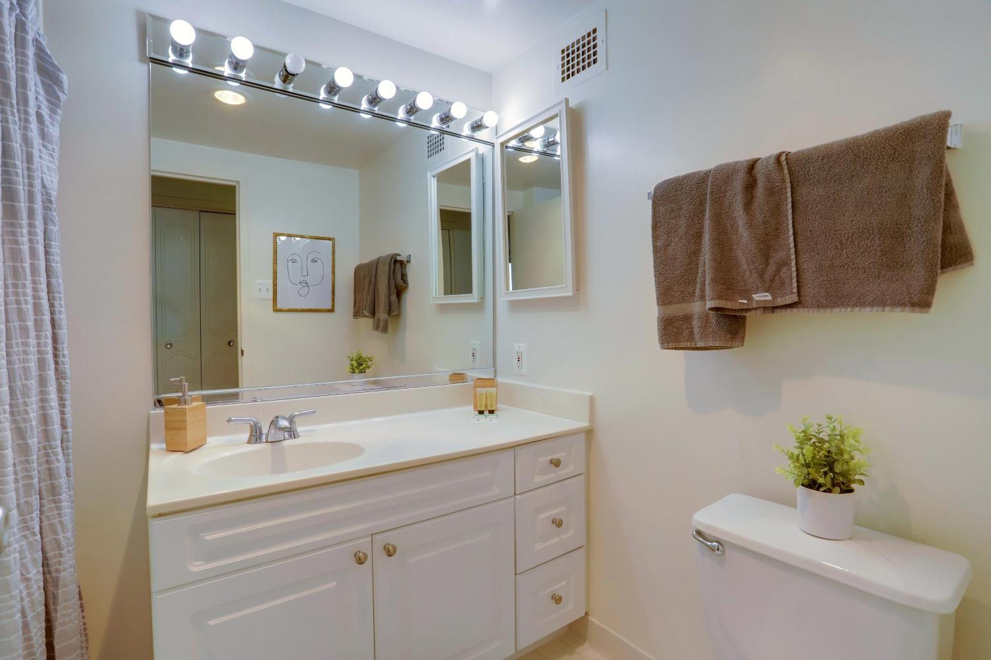 Fantastic 2 Bedroom Apartment With Gym At Arlington Exterior foto