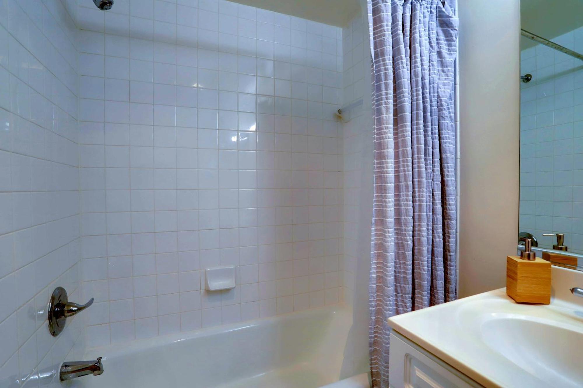 Fantastic 2 Bedroom Apartment With Gym At Arlington Exterior foto